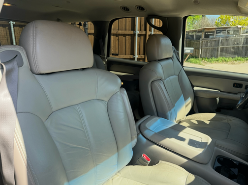Blue 2001 Chevrolet Tahoe LT