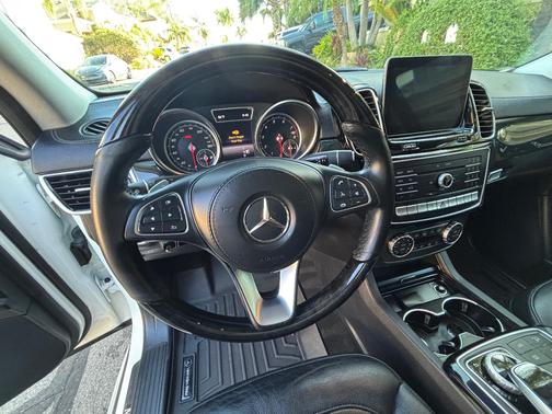 White 2018 Mercedes-Benz GLS 550 4MATIC