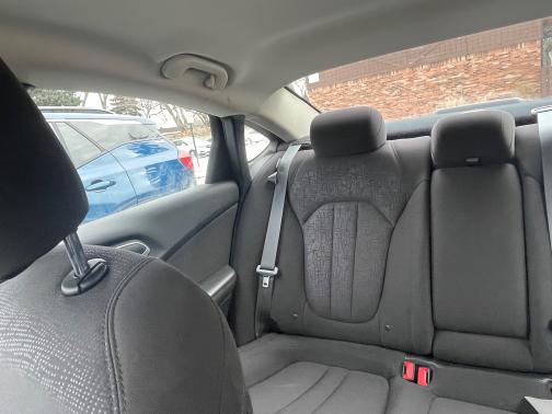 Silver 2015 Chrysler 200 Limited