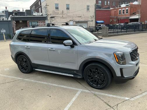 Gray 2022 Kia Telluride SX