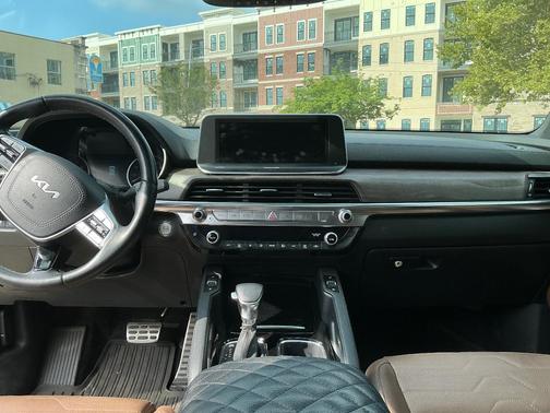 Gray 2022 Kia Telluride SX