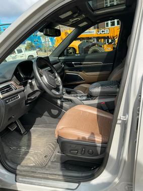 Gray 2022 Kia Telluride SX
