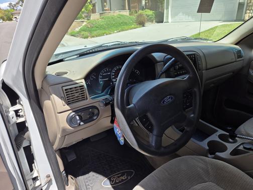 2002 Ford Explorer XLT