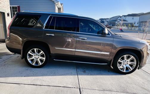 2016 Cadillac Escalade Luxury