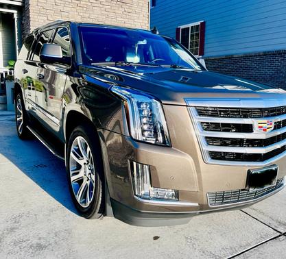 2016 Cadillac Escalade Luxury