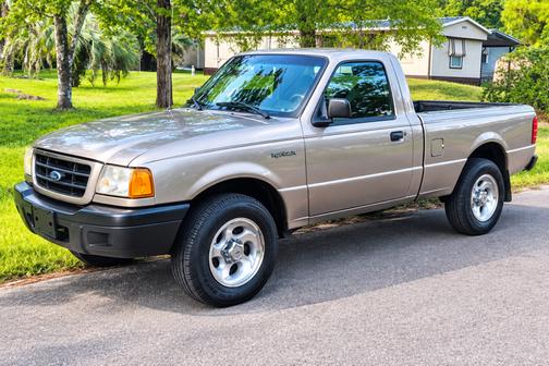 Gold 2003 Ford Ranger XL