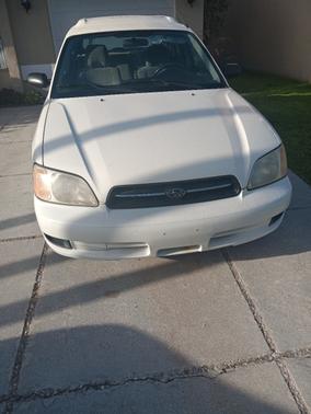 White 2000 Subaru Legacy Brighton
