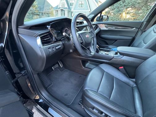 2021 Cadillac XT6 Sport AWD