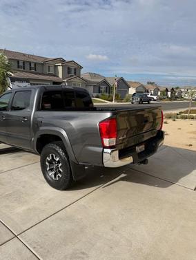 Gray 2017 Toyota Tacoma SR