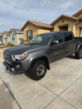 Gray 2017 Toyota Tacoma SR
