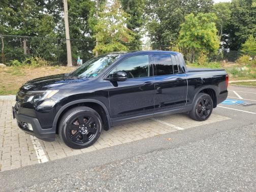 2018 Honda Ridgeline Black Edition
