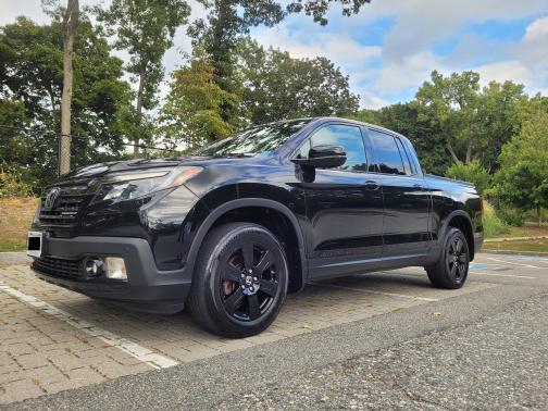 2018 Honda Ridgeline Black Edition