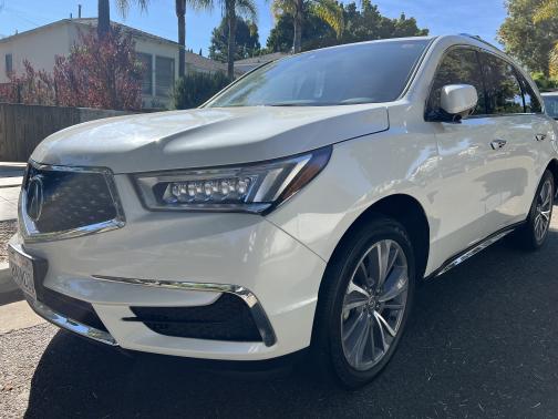 Photo 4 of 18 of 2018 Acura MDX 3.5L w/Technology Package