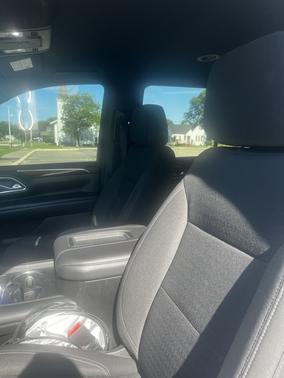 2022 GMC Yukon SLE