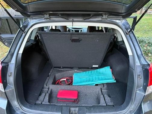 Gray 2014 Subaru Outback 3.6R Limited