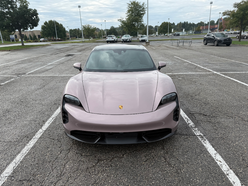 Pink 2022 Porsche Taycan Taycan