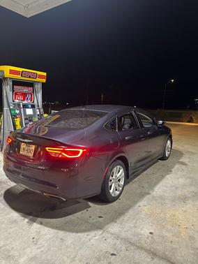 Silver 2016 Chrysler 200 Limited