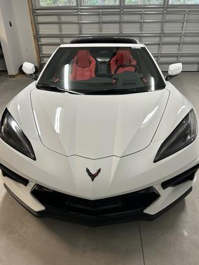 White 2024 Chevrolet Corvette Stingray w/2LT