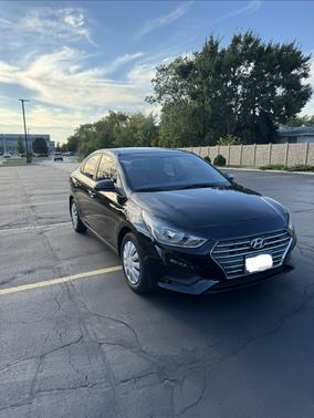 Black 2019 Hyundai Accent SE