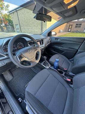 Black 2019 Hyundai Accent SE