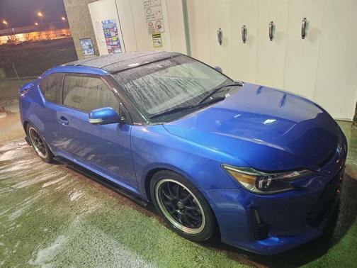 2016 Scion tC Base