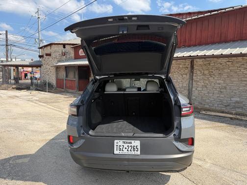 Gray 2023 Volkswagen ID.4 Pro S