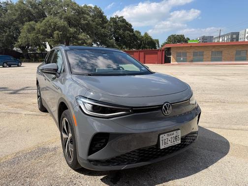 Gray 2023 Volkswagen ID.4 Pro S