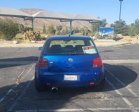 Blue 2004 Volkswagen Golf GL
