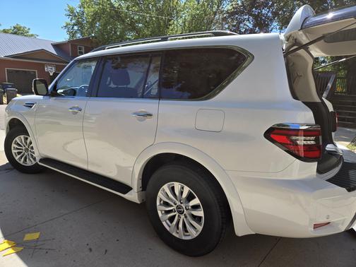 2023 Nissan Armada SV