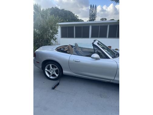 2001 Mazda MX-5 Miata Base