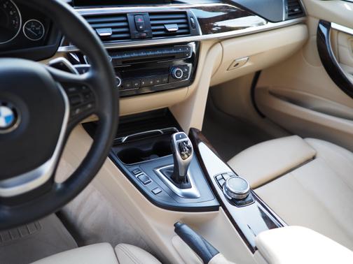 2016 BMW 328 i xDrive