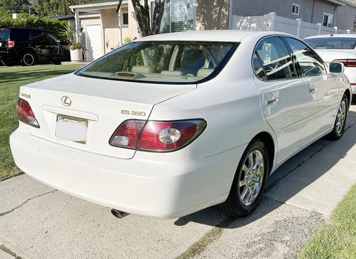2004 Lexus ES 330 Base