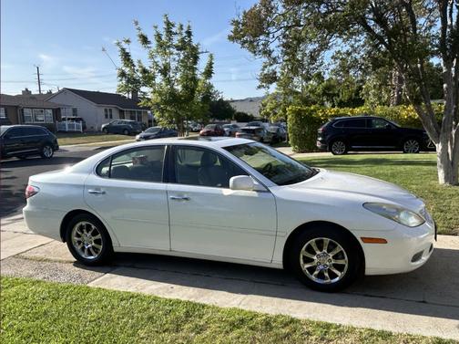 2004 Lexus ES 330 Base