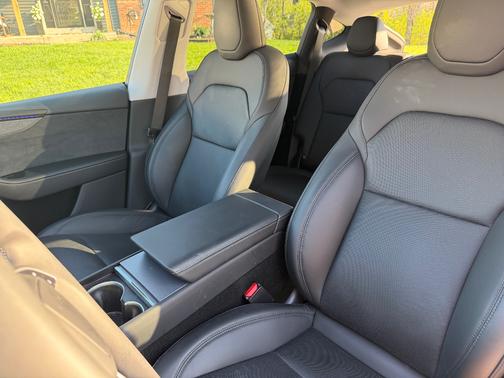 Black 2026 Tesla Model Y Premium RWD