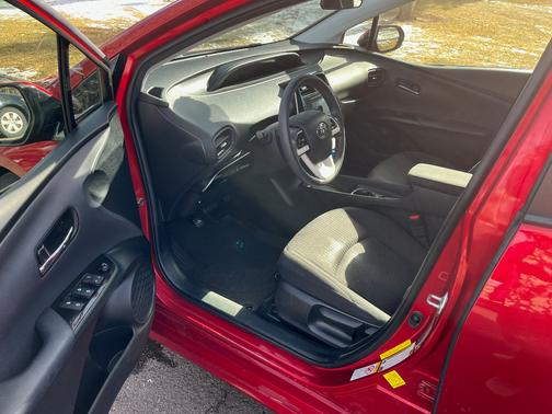 2018 Toyota Prius Two