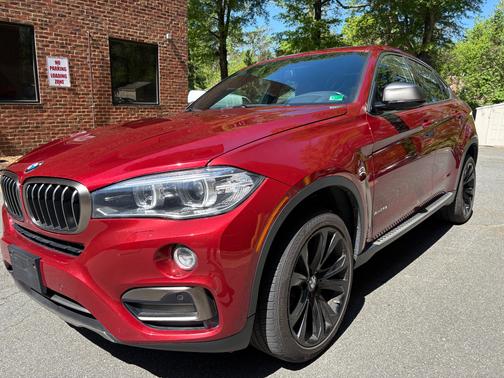 Red 2017 BMW X6 xDrive35i
