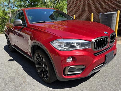 Red 2017 BMW X6 xDrive35i