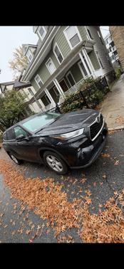 Black 2020 Toyota Highlander LE