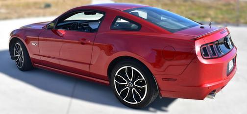 2013 Ford Mustang GT Premium