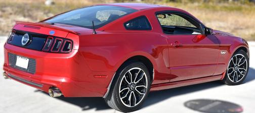 2013 Ford Mustang GT Premium