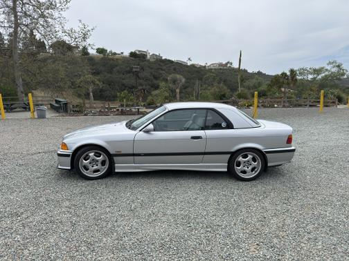 1998 BMW M3 Base