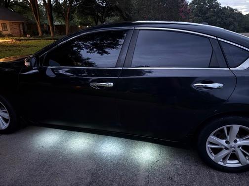 Black 2014 Nissan Altima 2.5 SL