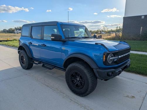 Blue 2023 Ford Bronco Wildtrak Advanced