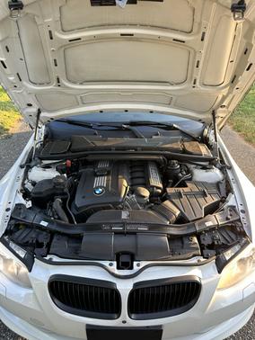 2011 BMW 328 i