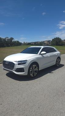 White 2019 Audi Q8 3.0T Premium