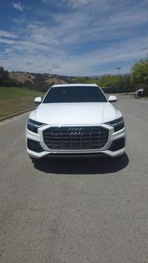 White 2019 Audi Q8 3.0T Premium