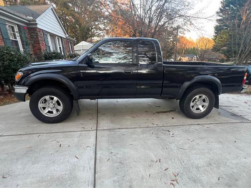 2003 Toyota Tacoma Xtracab