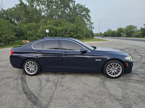 Blue 2016 BMW 528 i xDrive