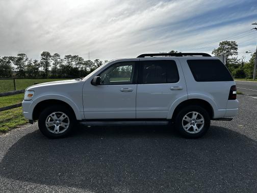 2010 Ford Explorer XLT