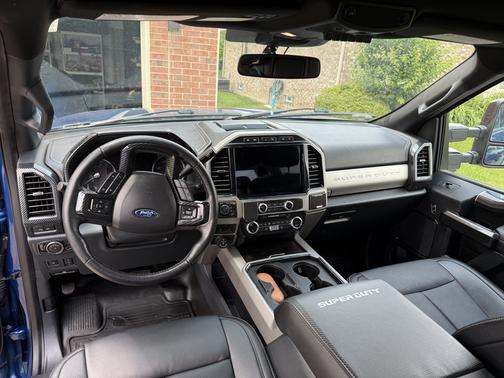 2022 Ford F-350 Lariat